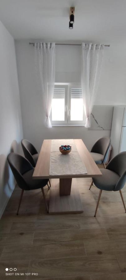 Apartments Alen Вир Екстериор снимка