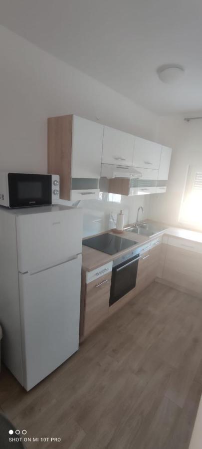Apartments Alen Вир Екстериор снимка